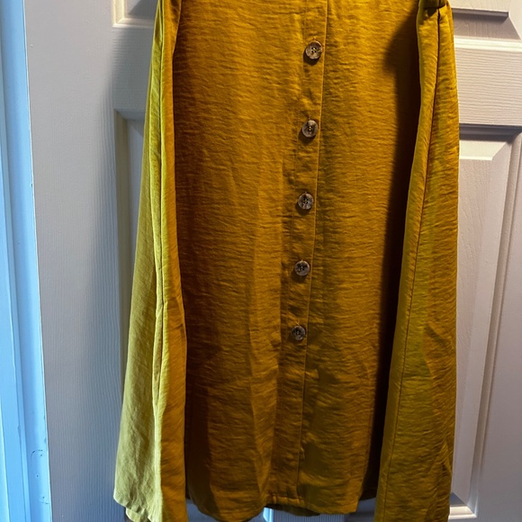 Yellow flowy  skirt - Picture 3 of 3